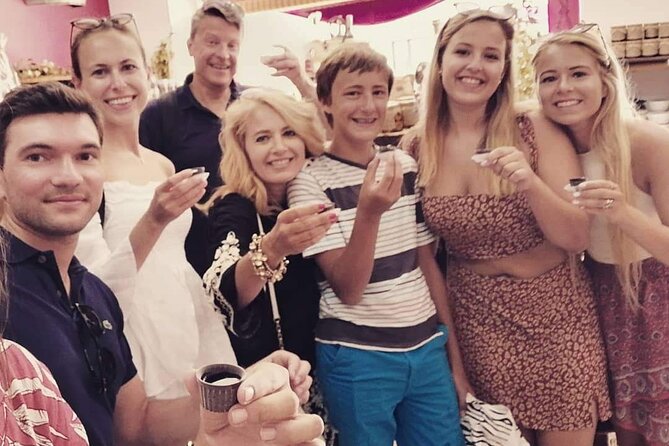 3 Hours Classic Food Tour in Faro - What guide Ester brings to the evening