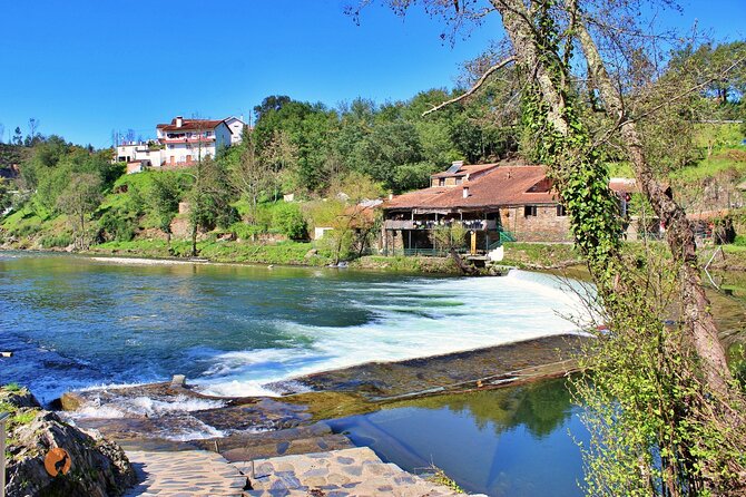 A tour between Cascades and Schist Villages, Piodão - Piodão, the day’s main village