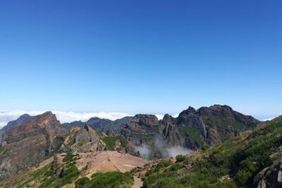 Achadas Teixeira- Pico Ruivo -& Pico pedras/Queimadas forest walk