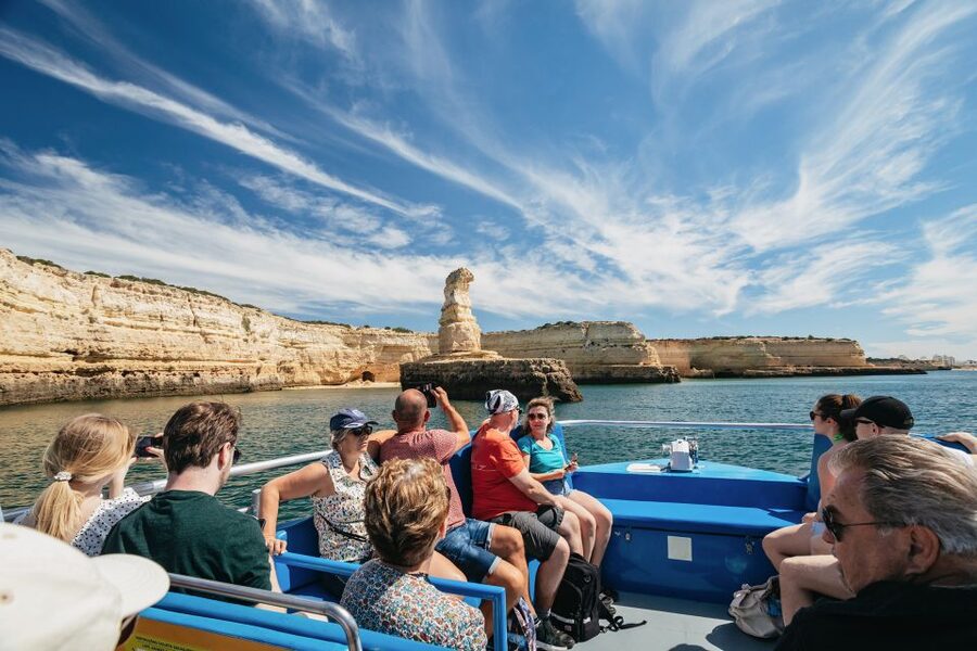 Albufeira: 2.5-Hour Benagil Caves & Dolphin Watching - Leaving Albufeira Marina on a speedboat