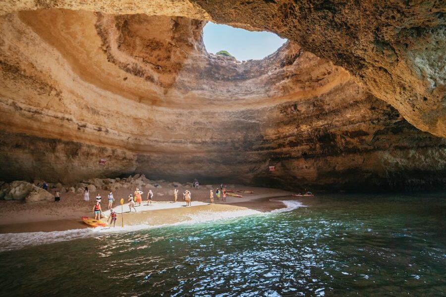 Albufeira: 2.5-Hour Benagil Caves & Dolphin Watching - What the guides add to the outing