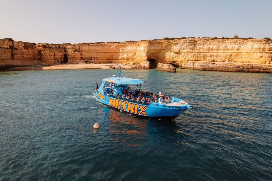Albufeira: 2.5-Hour Dolphin Watching and Caves Trip - Senhora da Rocha and the Marinha coast