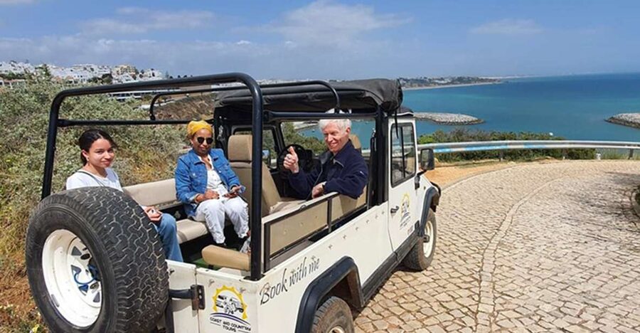 Albufeira: Beaches, Old Town, and Salgados Lagoon Jeep Tour - Starting above the Old Town at Miradouro do Pau da Bandeira