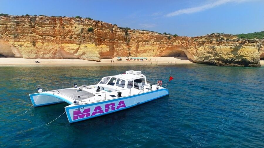 Albufeira: Catamaran Cruise with BBQ & Open Bar on the Beach - Leaving Albufeira Marina and heading west