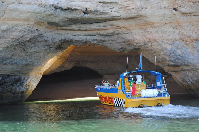 Albufeira Dreamer Boat Trip - Benagil Cave from the water