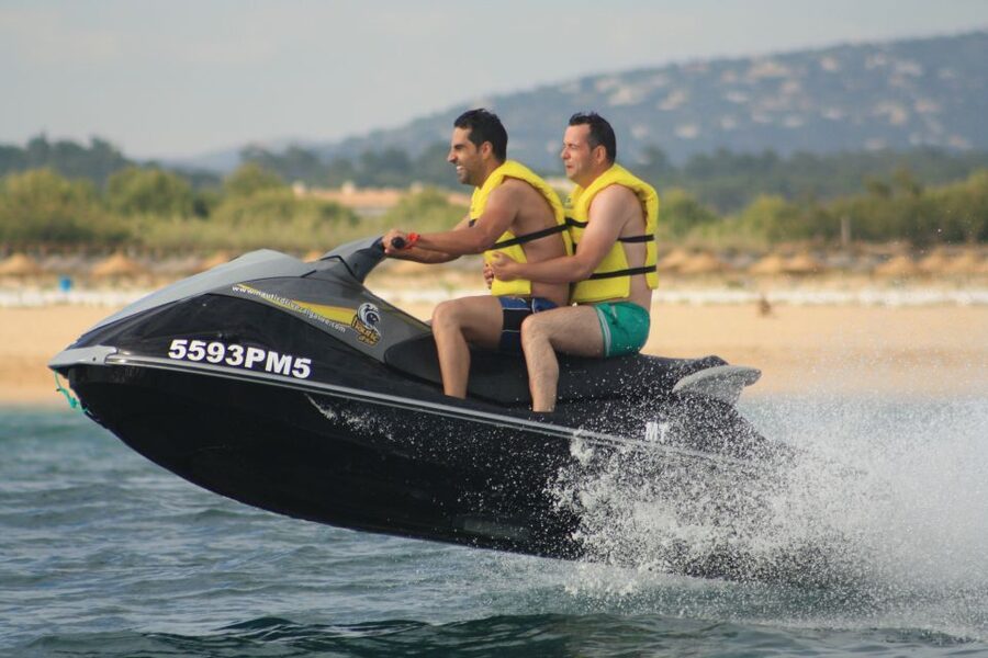 Albufeira: Jet Ski Rental - What the price includes, and where it falls short