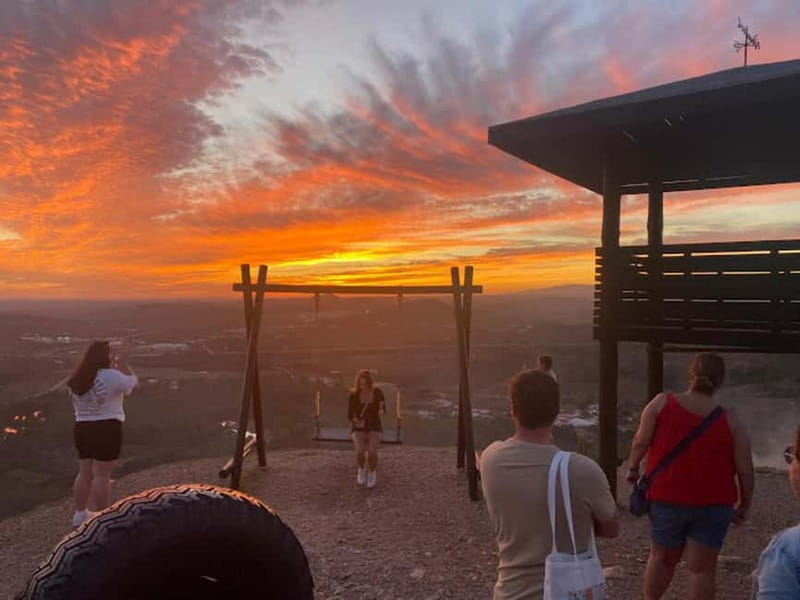 Albufeira: Off-Road Jeep Tour with Sunset - What the small Jeep group changes