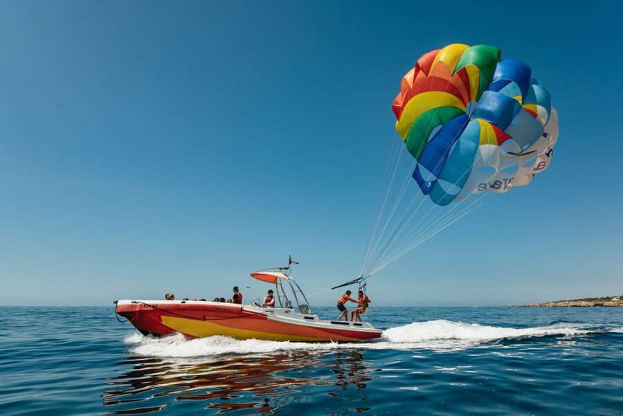 Albufeira: Parasailing Boat Trip - How the launch works