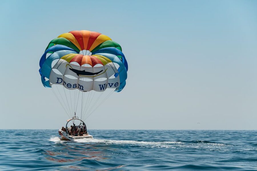 Albufeira: Parasailing Boat Trip - What you see from 80 meters