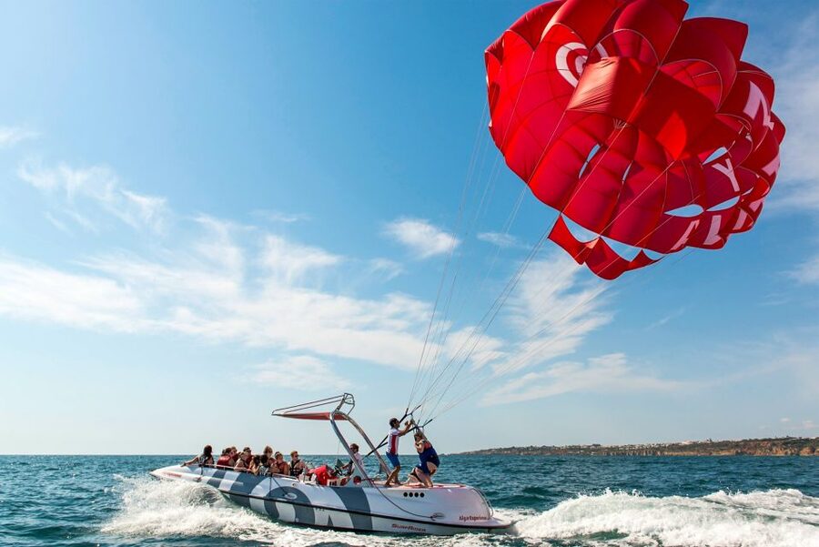 Albufeira: Single, Double or Triple Parasailing Tour - The boat ride and safety briefing