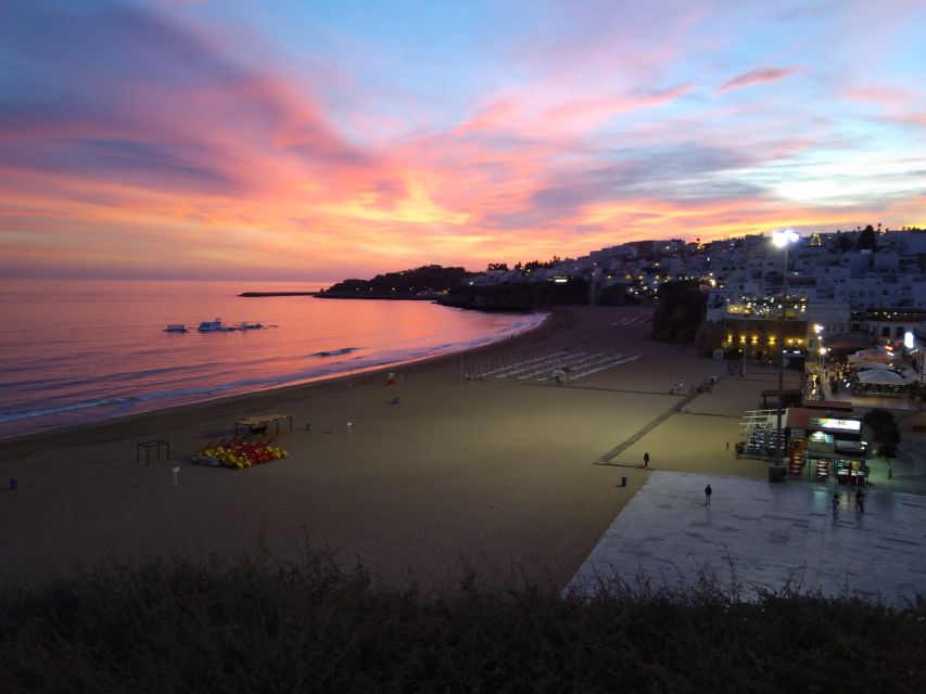 Albufeira: Tuk-tuk Sightseeing Tour - Falésia Beach and the big coastal views