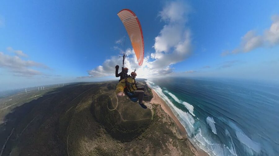 Algarve Coast: Paragliding Experience - Flying above the Algarve coast