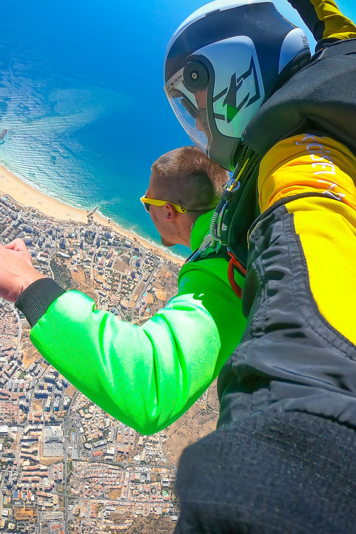 Algarve: Tandem Skydiving Adventure 15,000 to 10,000 Feet - The free fall and parachute ride