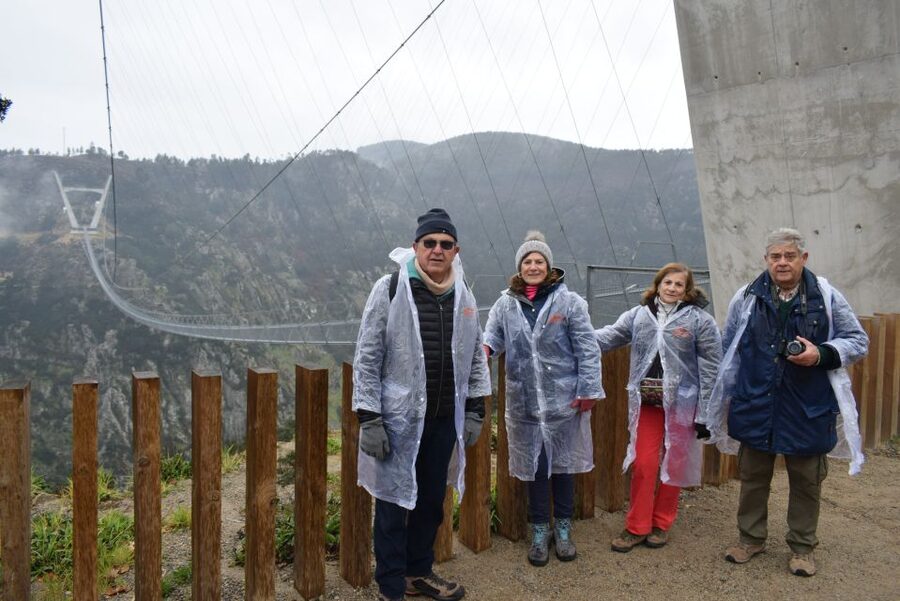 Alvarenga: Paiva Walkways and 516 Arouca Bridge Guided Tour - A local guide changes the pace