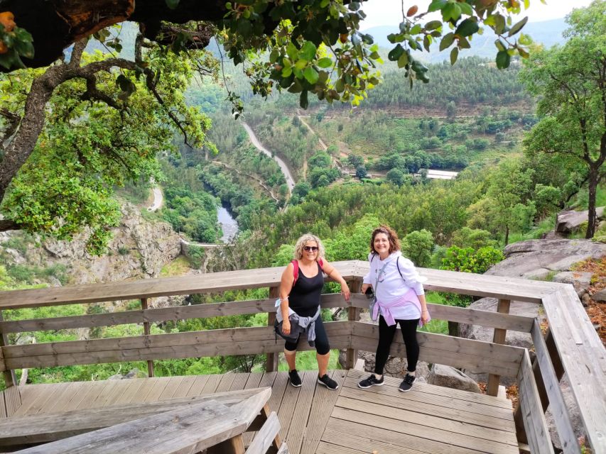 Alvarenga: Paiva Walkways and 516 Arouca Bridge Guided Tour - Aguieiras Waterfall and the Paiva Gorge