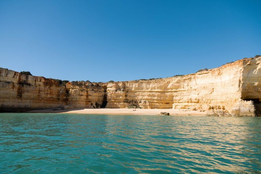 Armação de Pêra: Benagil Caves and Secret Beaches Boat Trip - What the guide and captain add