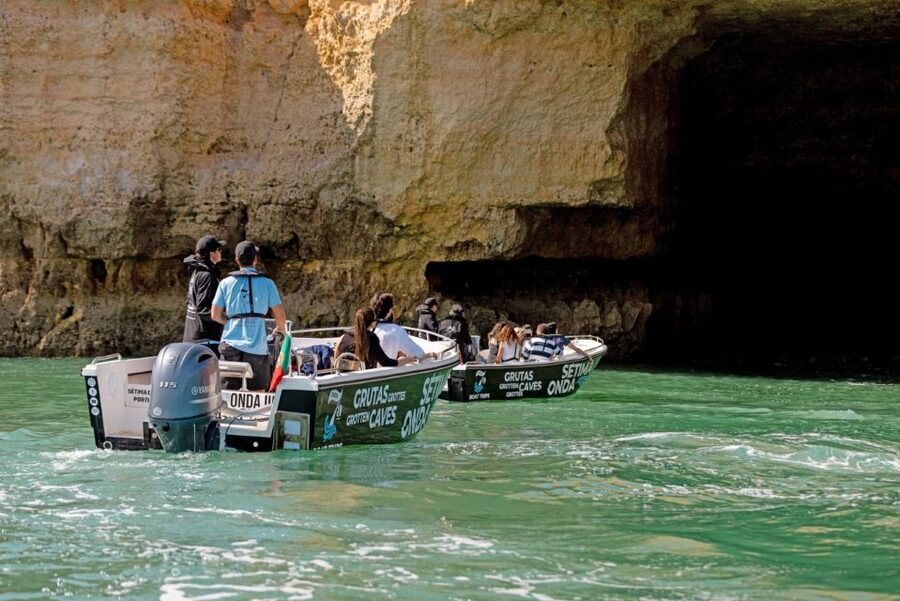 Armação de Pêra: Benagil Caves and Secret Beaches Boat Trip - Who should take this boat trip?