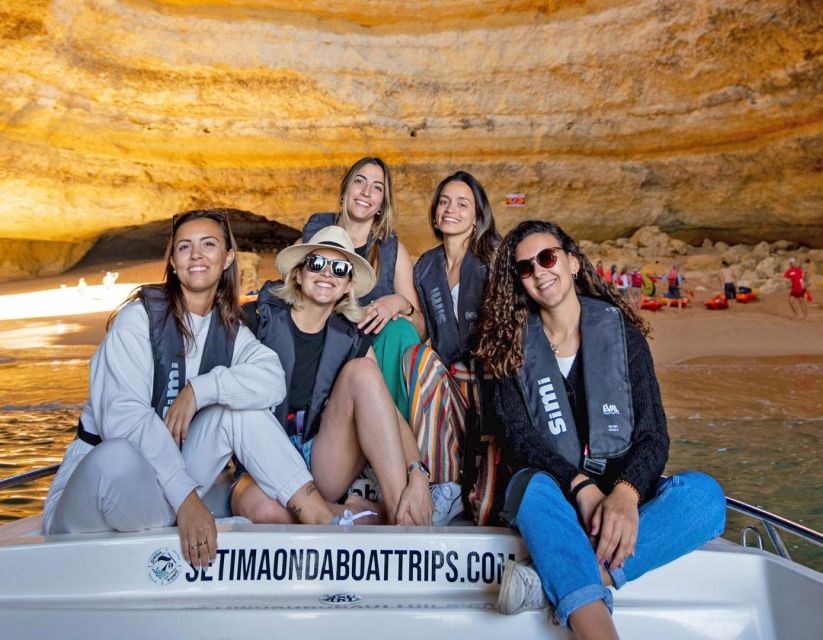 Armação de Pêra: Benagil´s 15 Best Caves Boat Tour - Praia da Marinha and the approach to Benagil