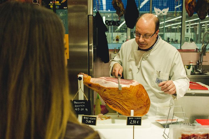 Authentic Food and Wine Tour in Porto by Food Lover Tour - Porto on a plate, from breakfast tastes to port