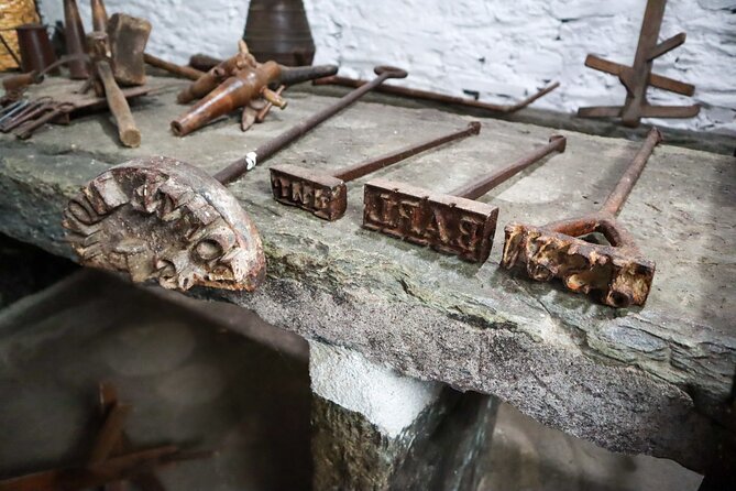 Authentic Small Group Douro Wine Tour with Lunch & River Cruise - Pinhão connects wine, boats, and lunch