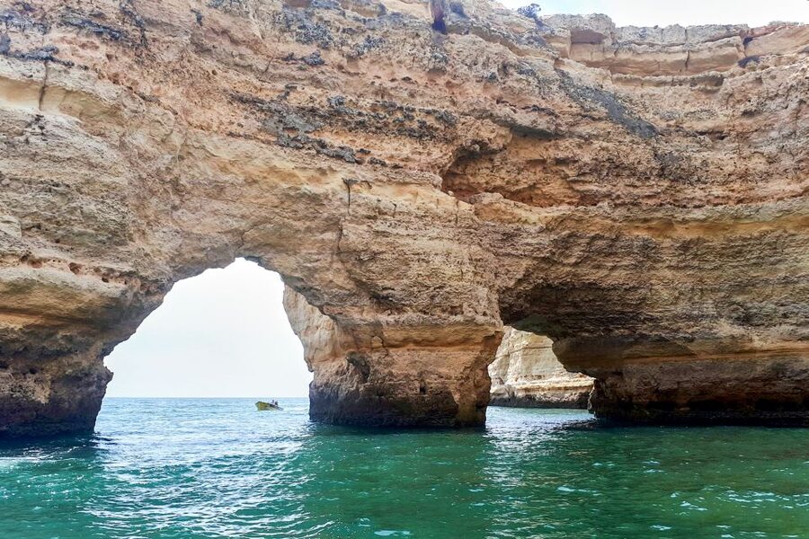 Benagil: Benagil Caves and Secret Spots Guided Kayaking Tour - Final call: book early for the quieter coast