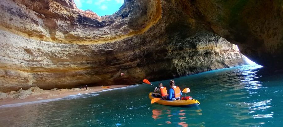 Benagil Caves: Kayaking Tour with a Local Guide - Why the local guide matters