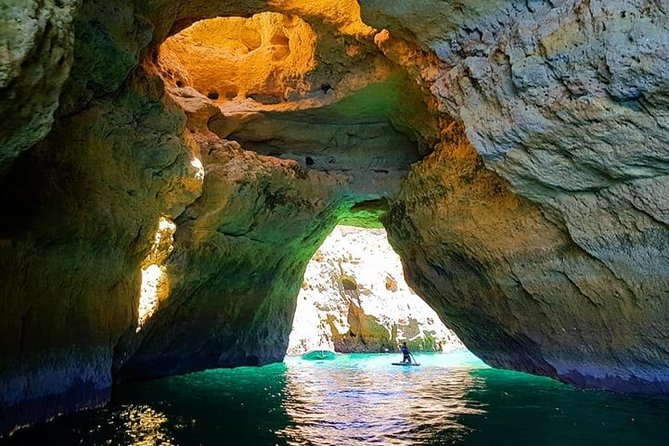 Boat trip to the caves of Benagil - Why the small RIB matters