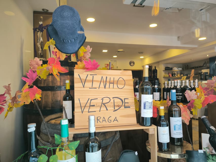 Braga & Guimarães Tour: Small Historical Group Tour - Lunch with Vinho Verde, but budget separately