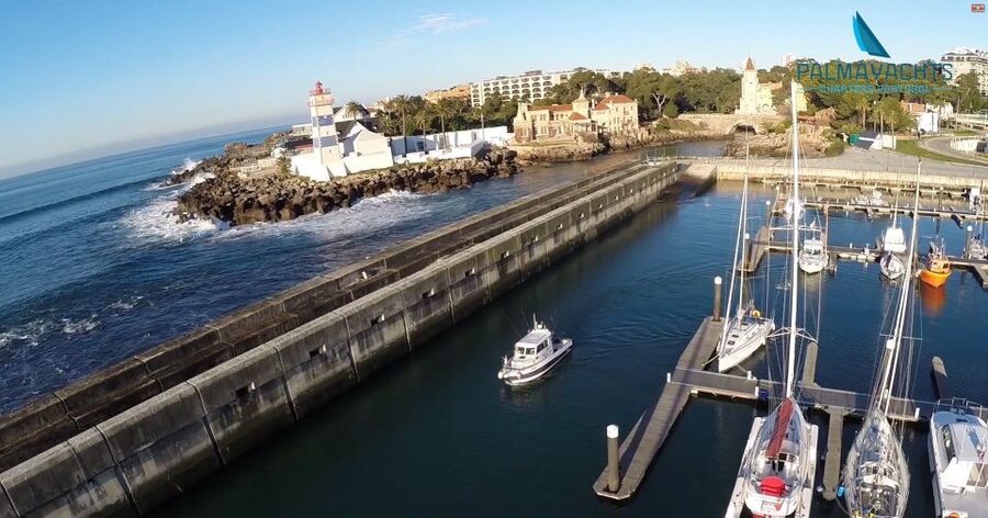 Cascais Deep-Sea Fishing Trip - Learning the tackle before the first cast