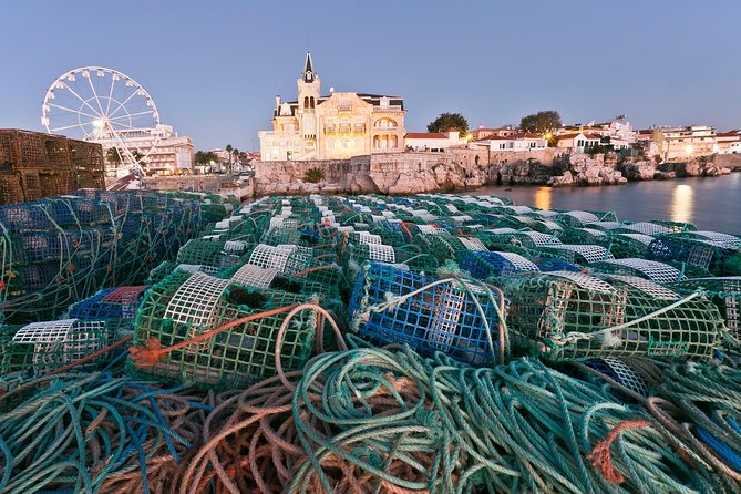 Cascais: Glamour and Decay by The Lisbon Coastline - Private Tour - Palacio Seixas and the arrival of glamour