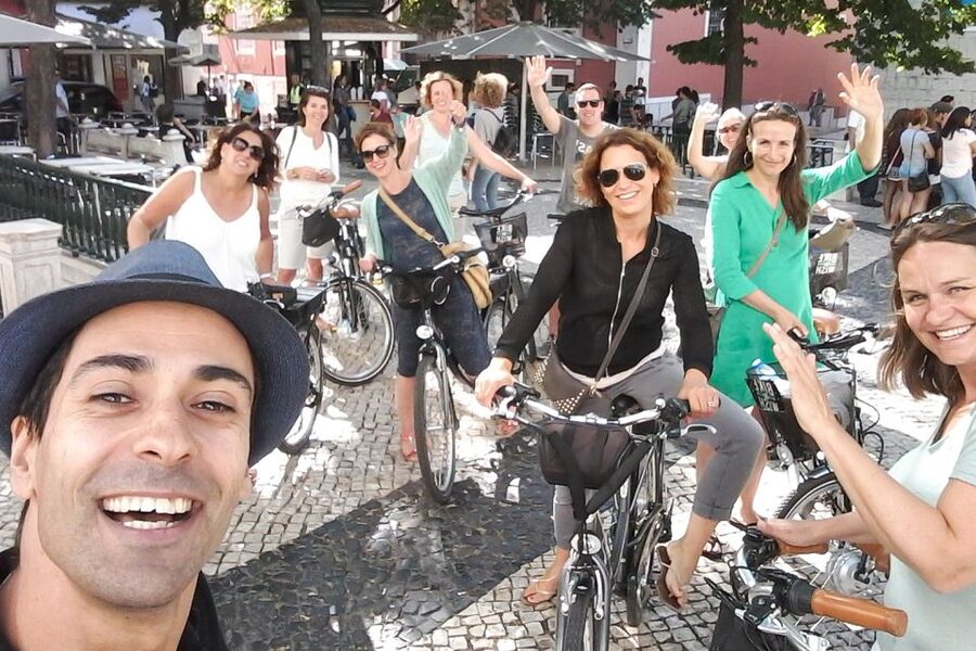 Central Lisbon 3-Hour Guided E-Bike Tour - Key points at a glance