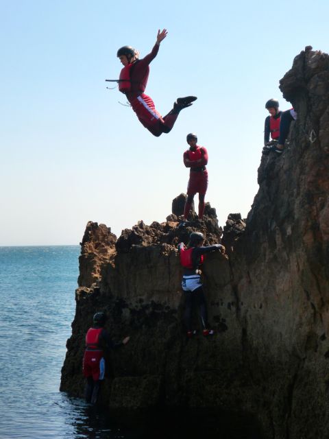 Coasteering Algarve: Cliff Jump, Swim & Climb in Sagres - Why This Coasteering Trip Feels Different