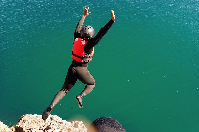 Coasteering and Cliff Jumping Near Lagos - Key points to know before you go