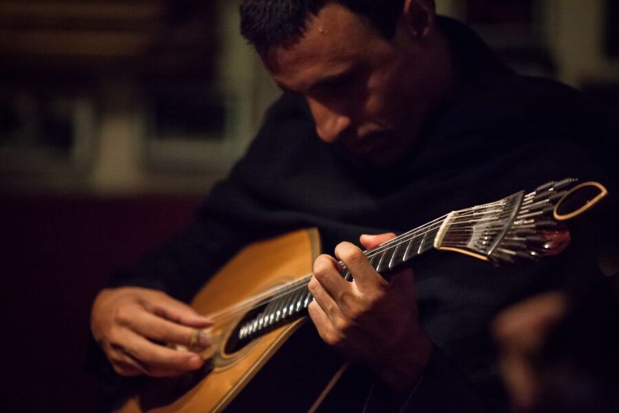 Coimbra: Live Fado Show with Glass of Port Wine - Why Coimbra Fado deserves its own evening