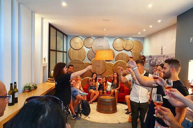 Complete Douro Valley Wine Tour with Lunch, Wine Tastings and River Cruise - Guides, vehicles, and the human side of the day