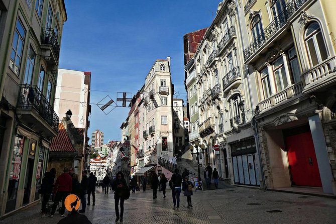 Discovering the charms and places of Coimbra - The Old Cathedral and New Cathedral