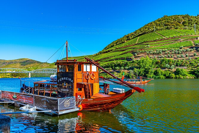 Douro Valley: Historical Sites, Wine Experience, Lunch & Cruise - Why this Douro day trip works so well from Porto