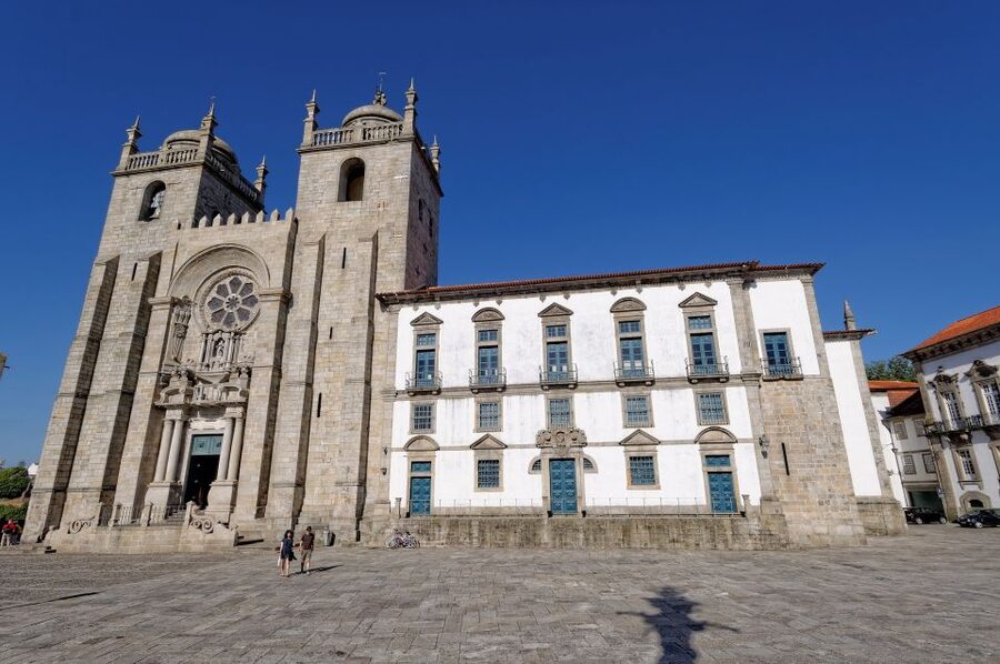 Essential Porto Walking Tour - Ending beside the Douro in Ribeira