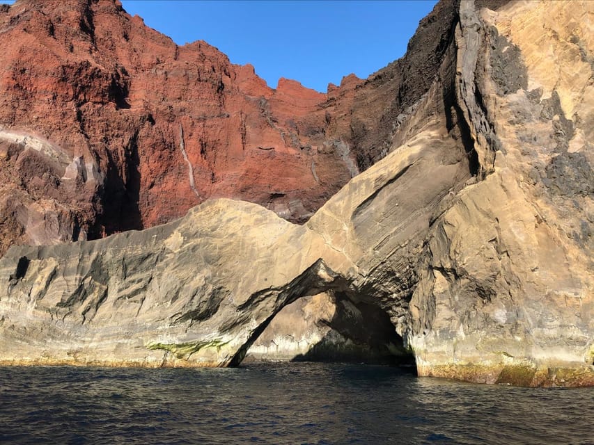 Faial Island: Unique boat tour to the Capelinhos volcano - Morro de Castelo Branco and Faial’s volcanic rock