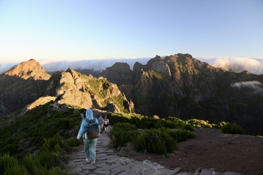 From Funchal: Transfer to Pico do Arieiro & Pico Ruivo Trail - What happens when PR1 is closed