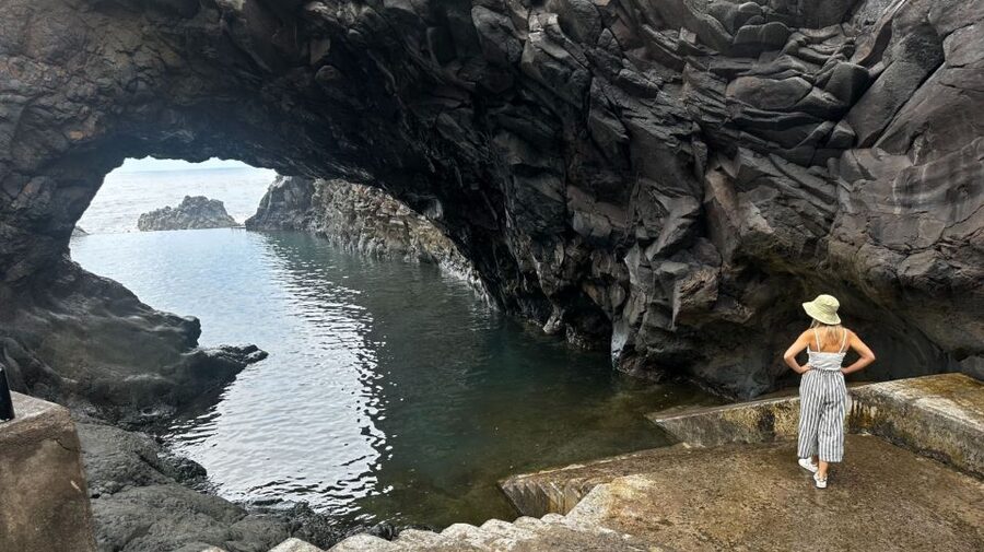 From Funchal:West Madeira Open-roof 4x4 Day Tour with Pickup - Ribeira da Janela and the road less traveled