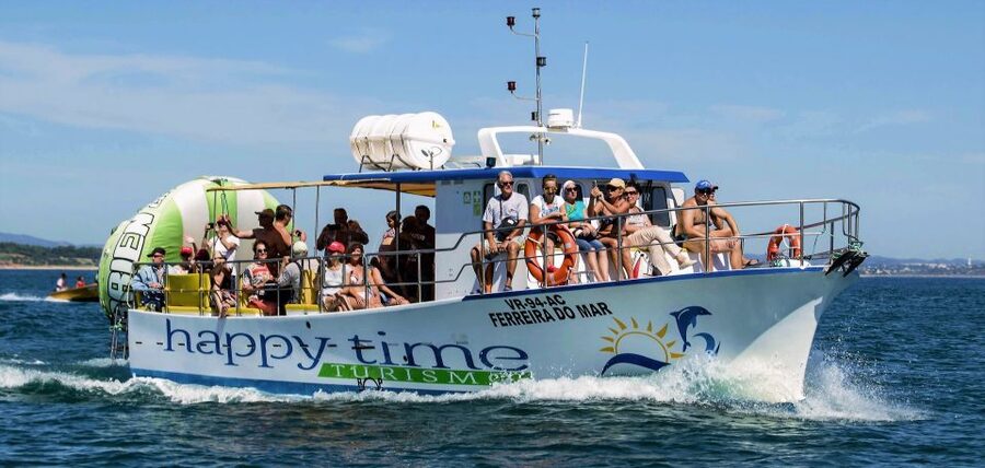 From Lagos: 2.5-Hour Guided Coastal Boat Tour & Grotto Visit - Ponta da Piedade and the smaller cave boat