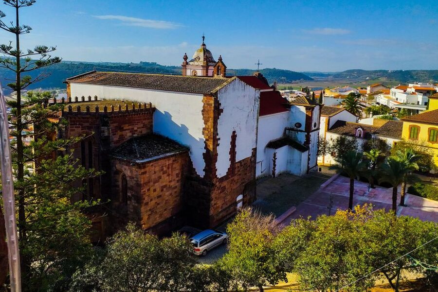 From Lagos: Small-Group 4-Hour Wine Tasting Tour - Silves gives the tour a cultural backbone