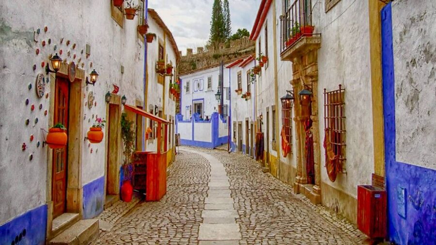 From Lisbon: Fátima, Batalha, Nazaré & Óbidos Full-Day Tour - Why this Lisbon day trip works so well