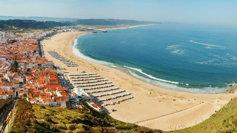 From Lisbon: Fátima, Batalha, Nazaré & Óbidos Full-Day Tour - Who should book this tour