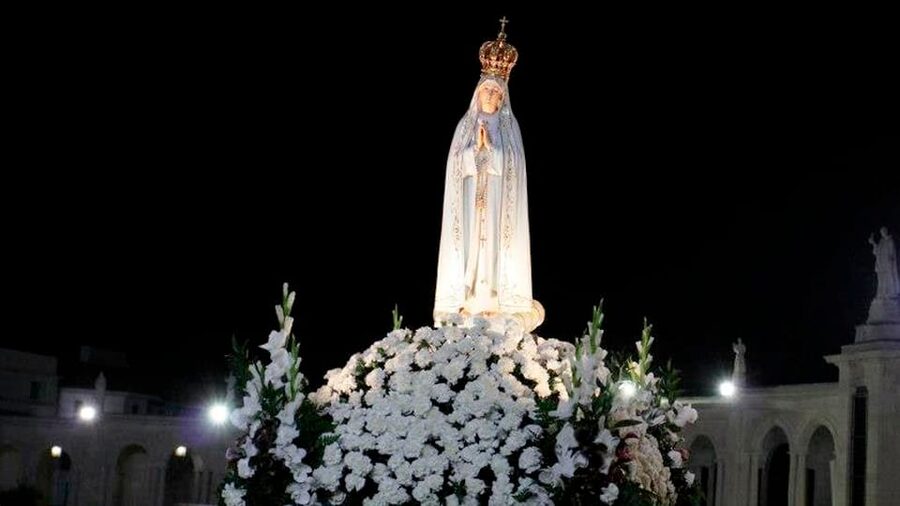 From Lisbon: Sanctuary of Fátima & the Little Shepherds Town - Making the most of your free time