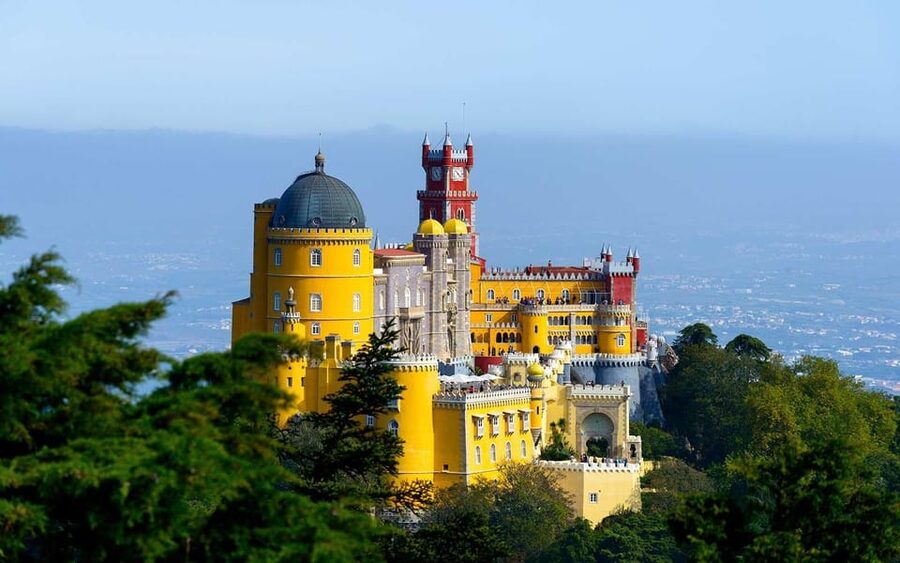 From Lisbon: Sintra and Cascais Full-Day Private Tour - Boca do Inferno and Guincho Beach show a wilder coast