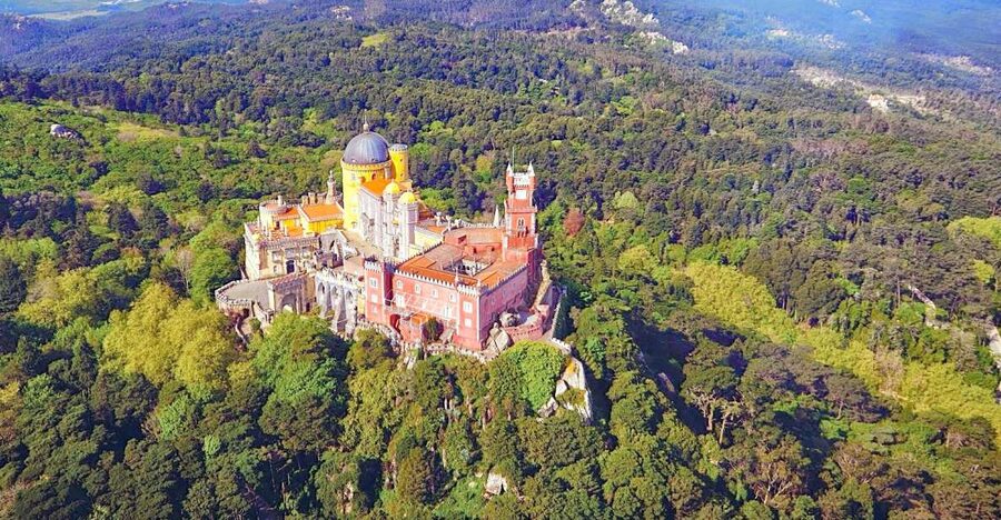 From Lisbon: Sintra Pena Palace Cascais 8-People Group Tour - What the $64 price really covers