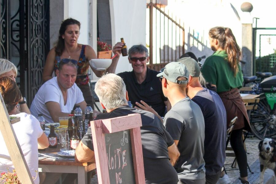 From Lisbon: Sintra to Cascais Full-Day Guided E-Bike Tour - Lunch in Azóia and the long climb to Peninha