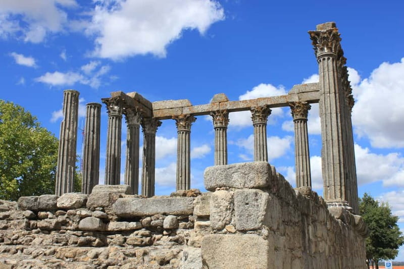 From Lisbon: Small-Group Day Tour to Évora and Monsaraz - What the $113 price really covers